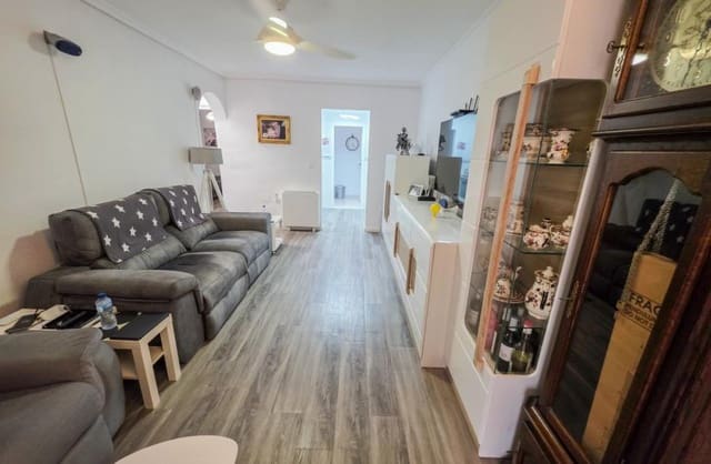 2 makuuhuone Huoneisto myytävänä paikassa Vistabella, Orihuela mukana uima-altaan 
autotalli - 135 000 € (Ref: 9420395)