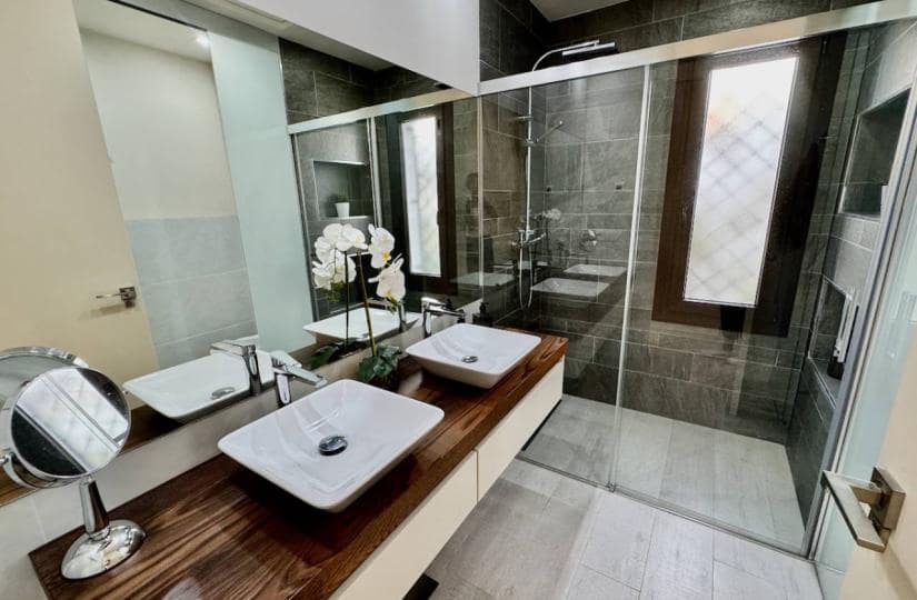 3 bedroom Villa for sale in Algorfa with pool garage - € 595,000 (Ref: 9420397)