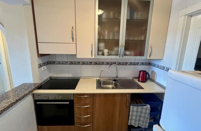 2 soveværelse Lejlighed til salg i Algorfa med swimmingpool garage - € 134.995 (Ref: 9420398)