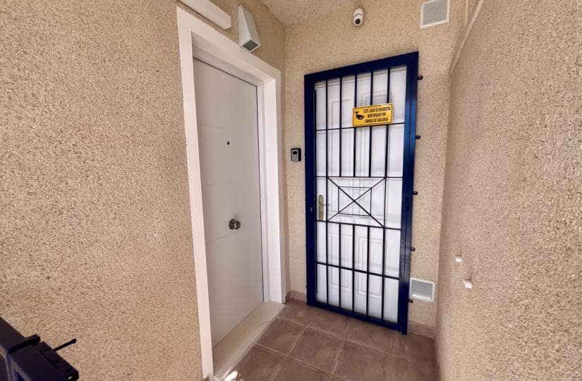 1 sovrum Lägenhet till salu i Orihuela Costa med pool - 170 000 € (Ref: 9420403)