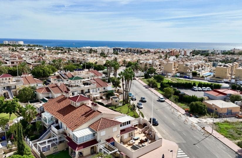 1 sovrum Lägenhet till salu i Orihuela Costa med pool - 170 000 € (Ref: 9420403)