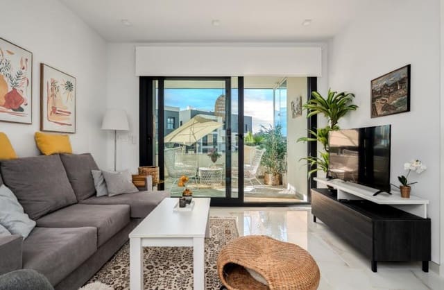 2 soveværelse Lejlighed til salg i Los Altos med swimmingpool garage - € 239.000 (Ref: 9420404)