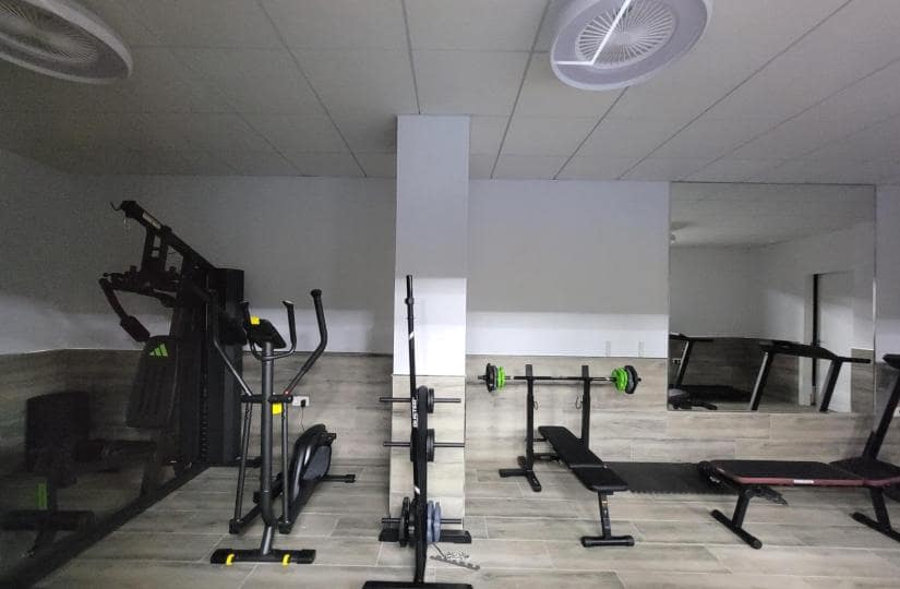 3 makuuhuone Huoneisto myytävänä paikassa Torrevieja mukana uima-altaan 
autotalli - 375 000 € (Ref: 9420406)