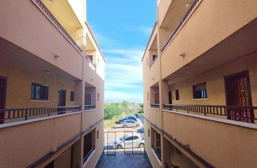 Apartment for sale in El Chaparral - € 65,000 (Ref: 9420407)