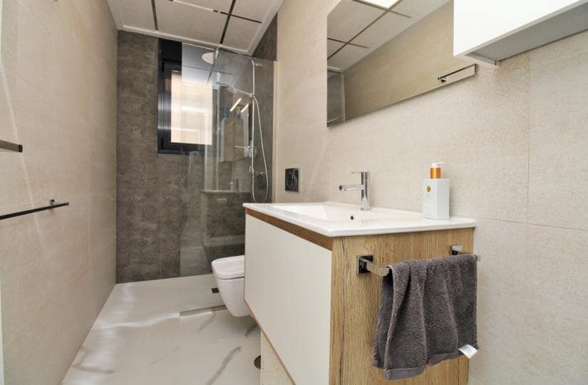 2 bedroom Apartment for sale in San Miguel de Salinas with pool - € 349,950 (Ref: 9420410)