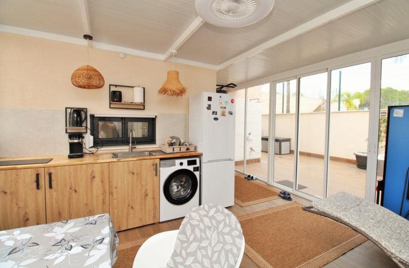 2 bedroom Apartment for sale in San Miguel de Salinas with pool - € 349,950 (Ref: 9420410)