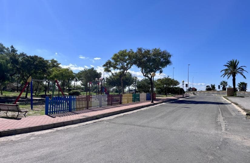 3 bedroom Apartment for sale in La Mata - € 199,990 (Ref: 9420416)