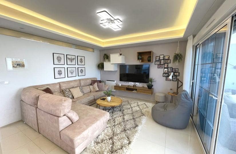 2 bedroom Apartment for sale in Dona Pepa with pool - € 279,000 (Ref: 9420417)