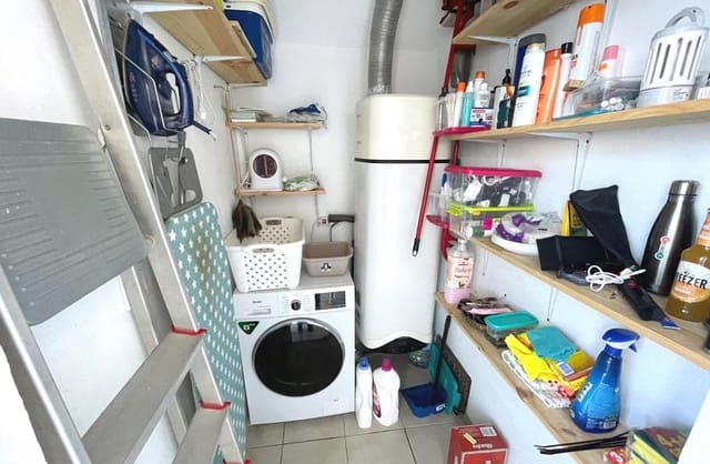 2 soverom Leilighet til salgs i Doña Pepa, Rojales med svømmebasseng - € 279 000 (Ref: 9420417)