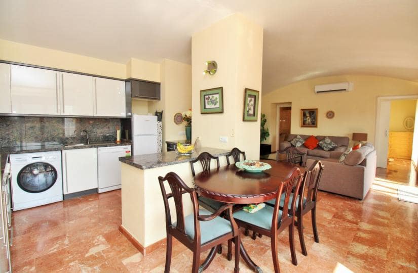 2 bedroom Apartment for sale in Dehesa de Campoamor with pool garage - € 295,000 (Ref: 9420418)