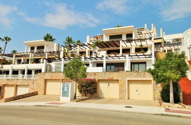 2 soveværelse Lejlighed til salg i Dehesa de Campoamor, Orihuela med swimmingpool garage - € 295.000 (Ref: 9420418)
