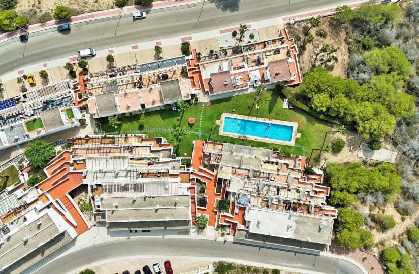 2 bedroom Apartment for sale in Dehesa de Campoamor with pool garage - € 295,000 (Ref: 9420418)
