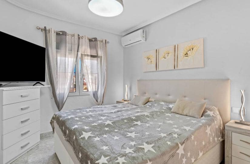 5 chambre Villa/Maison à vendre à Ciudad Quesada avec piscine garage - 795 000 € (Ref: 9420419)