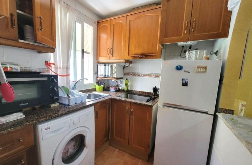 2 sovrum Lägenhet till salu i Torrevieja med pool - 118 900 € (Ref: 9420421)