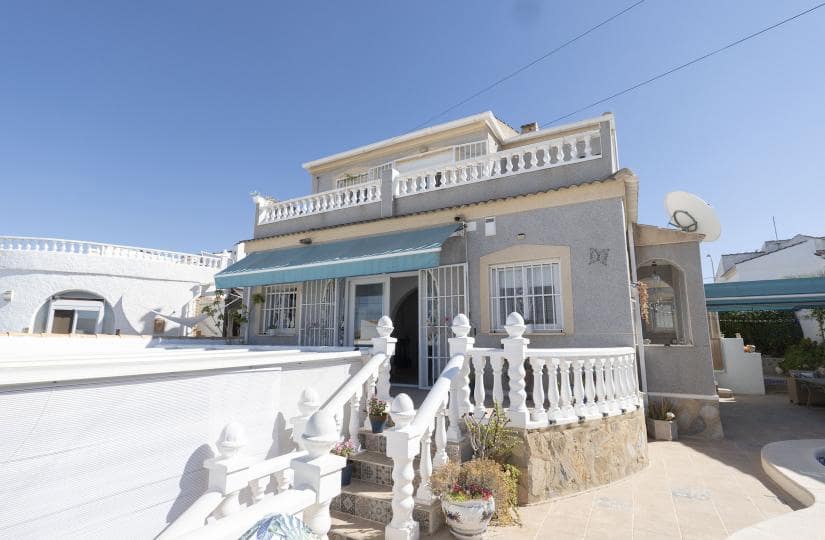 3 chambre Villa/Maison à vendre à San Luis avec piscine garage - 335 000 € (Ref: 9420425)