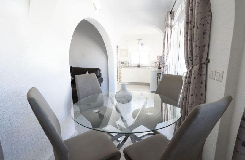 3 chambre Villa/Maison à vendre à San Luis avec piscine garage - 335 000 € (Ref: 9420425)