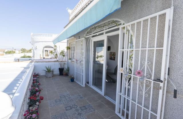 3 chambre Villa/Maison à vendre à San Luis, Torrevieja avec piscine garage - 335 000 € (Ref: 9420425)
