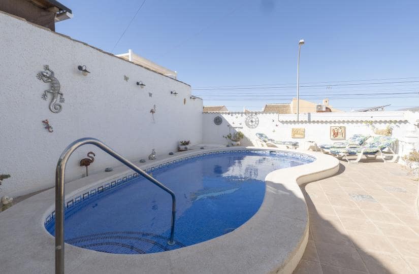 3 chambre Villa/Maison à vendre à San Luis avec piscine garage - 335 000 € (Ref: 9420425)