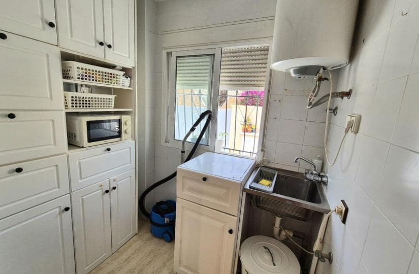 5 sovrum Villa till salu i San Miguel de Salinas med garage - 599 999 € (Ref: 9420427)