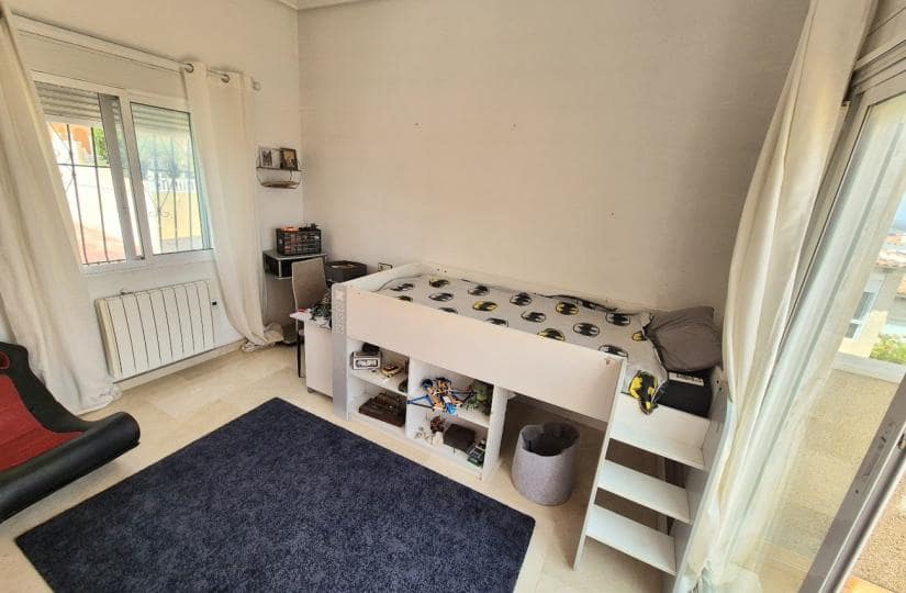 5 sovrum Villa till salu i San Miguel de Salinas med garage - 599 999 € (Ref: 9420427)