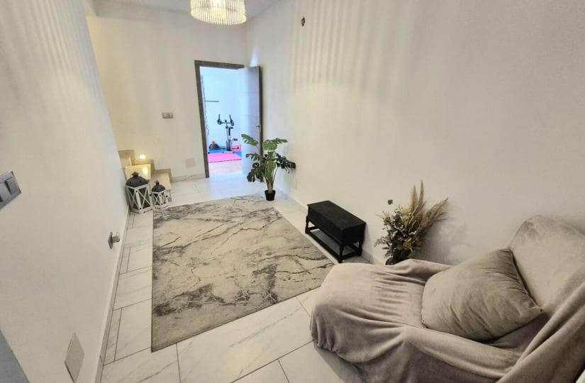 5 sovrum Villa till salu i San Miguel de Salinas med garage - 599 999 € (Ref: 9420427)