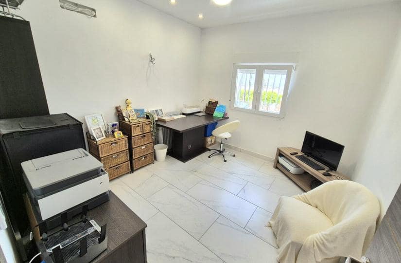 5 sovrum Villa till salu i San Miguel de Salinas med garage - 599 999 € (Ref: 9420427)