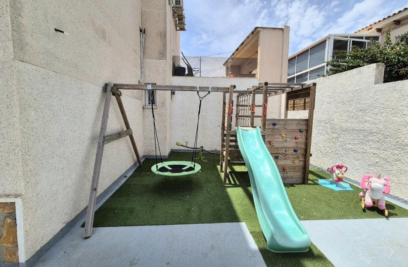 5 sovrum Villa till salu i San Miguel de Salinas med garage - 599 999 € (Ref: 9420427)