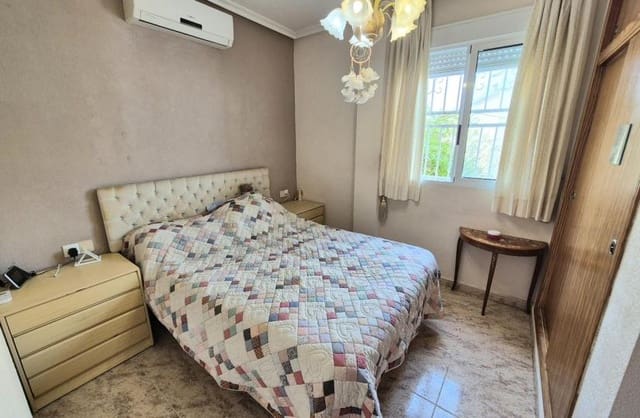 3 slaapkamer Villa te koop in La Florida, Orihuela met zwembad garage - € 270.000 (Ref: 9420430)