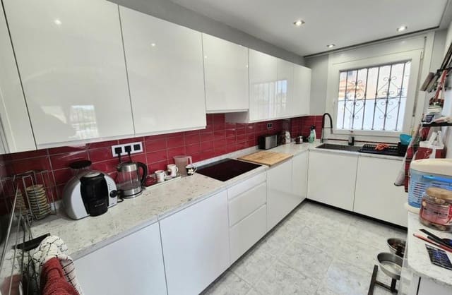 3 bedroom Villa for sale in San Miguel de Salinas with garage - € 399,950 (Ref: 9420431)