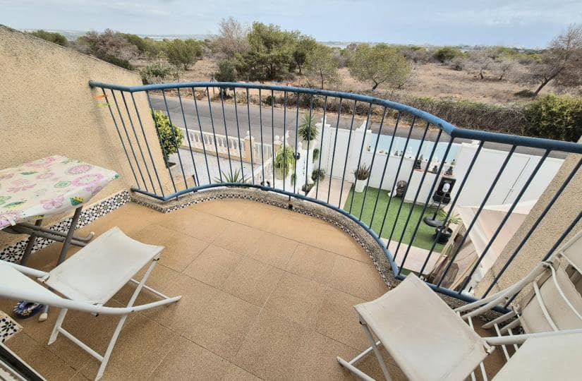 2 makuuhuone Huoneisto myytävänä paikassa El Chaparral mukana uima-altaan - 124 995 € (Ref: 9420433)