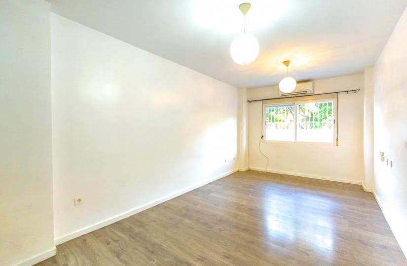 3 soveværelse Lejlighed til salg i Torrevieja - € 149.900 (Ref: 9420434)