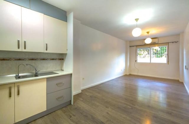 3 soveværelse Lejlighed til salg i Centro - Muelle Pesquero, Torrevieja - € 149.900 (Ref: 9420434)