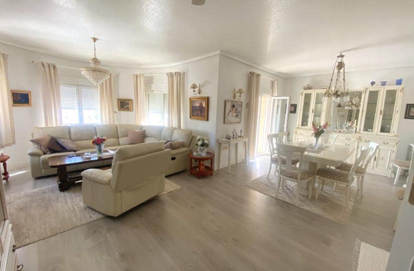 3 bedroom Villa for sale in Ciudad Quesada with pool garage - € 575,000 (Ref: 9420441)