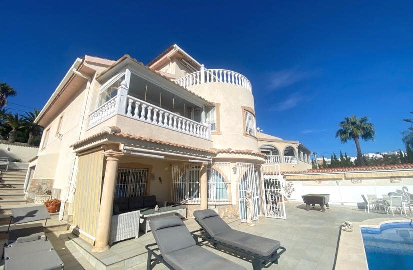 3 bedroom Villa for sale in Ciudad Quesada with pool garage - € 575,000 (Ref: 9420441)