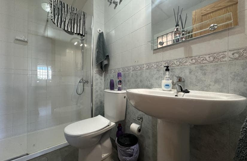 2 bedroom Apartment for sale in La Zenia with pool - € 174,950 (Ref: 9422021)