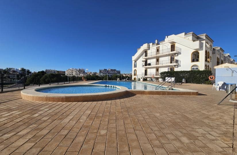 2 bedroom Apartment for sale in La Zenia with pool - € 174,950 (Ref: 9422021)