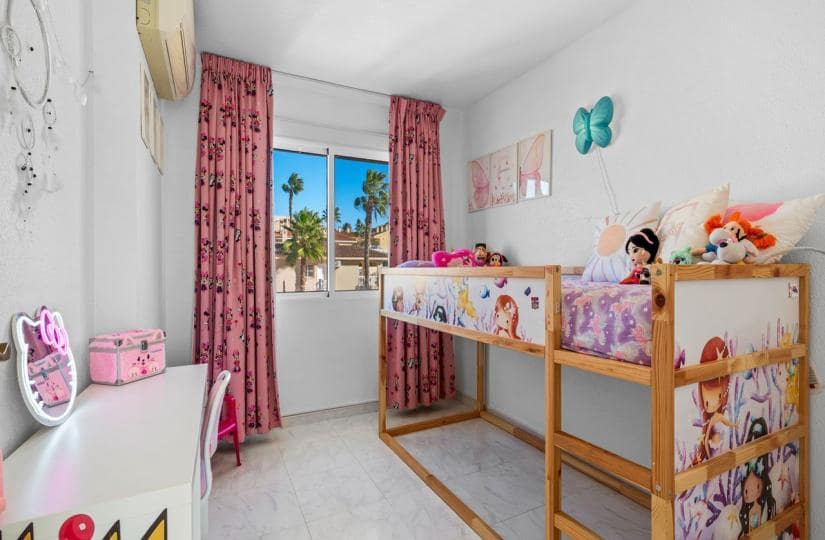 3 bedroom Semi-detached Villa for sale in Benijofar with pool garage - € 269,000 (Ref: 9424142)