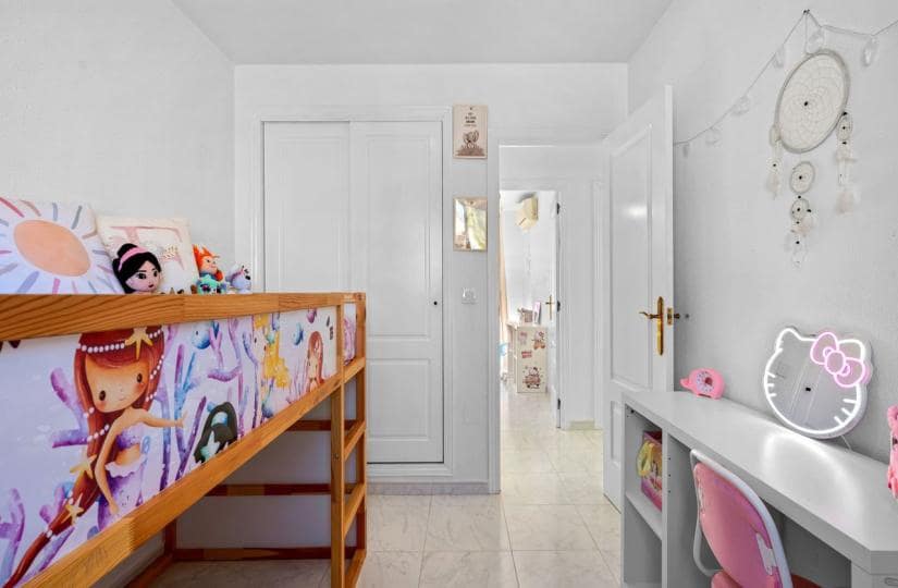 3 bedroom Semi-detached Villa for sale in Benijofar with pool garage - € 269,000 (Ref: 9424142)