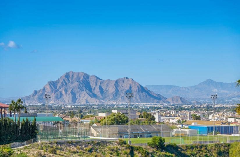 3 bedroom Semi-detached Villa for sale in Benijofar with pool garage - € 269,000 (Ref: 9424142)