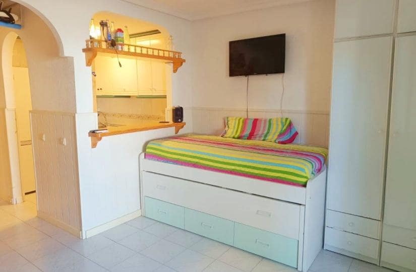 1 Zimmer Apartment zu verkaufen in La Mata mit Pool - 110.000 € (Ref: 9424143)