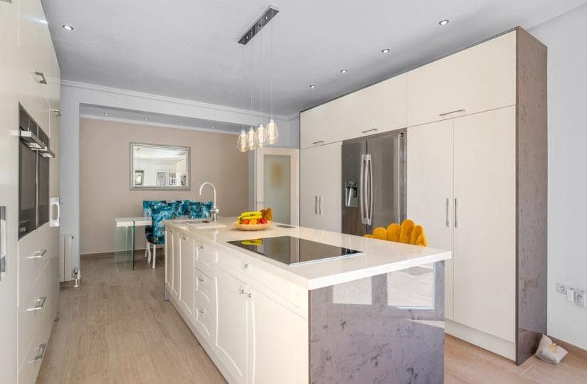 3 bedroom Villa for sale in Rojales with pool garage - € 449,000 (Ref: 9424148)