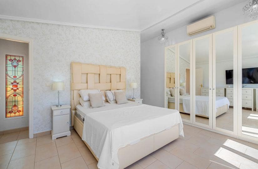 3 bedroom Villa for sale in Rojales with pool garage - € 449,000 (Ref: 9424148)