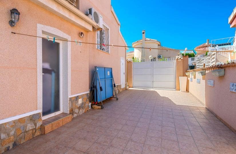 3 bedroom Villa for sale in Rojales with pool garage - € 449,000 (Ref: 9424148)