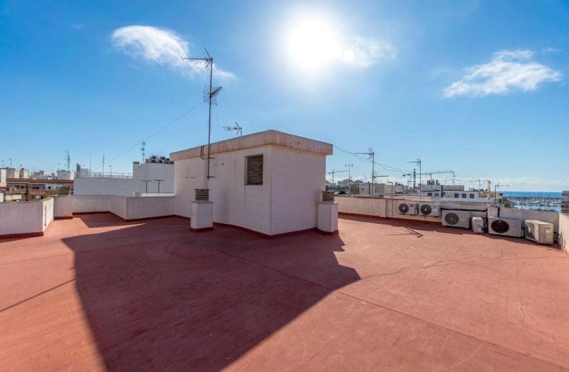 3 slaapkamer Appartement te koop in Torrevieja met garage - € 225.000 (Ref: 9424155)