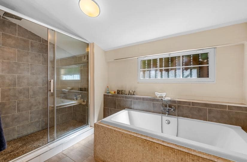 6 slaapkamer Finca/Landhuis te koop in Heredades met zwembad garage - € 650.000 (Ref: 9424157)