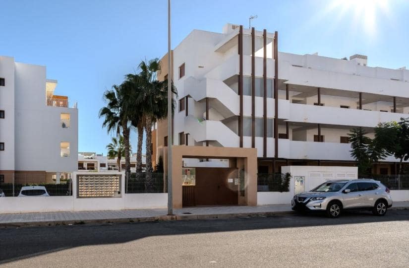 2 bedroom Apartment for sale in Los Dolses with pool garage - € 285,000 (Ref: 9425440)