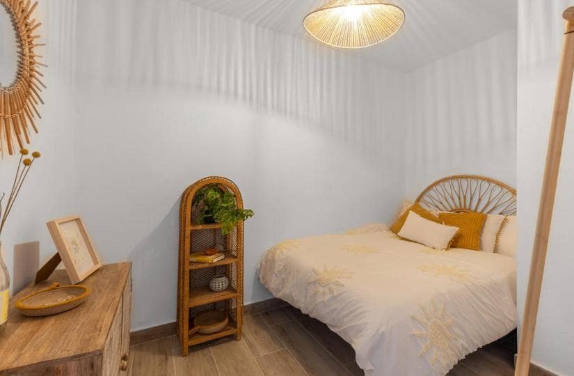 3 soveværelse Byhus til salg i Torrevieja - € 299.900 (Ref: 9425441)