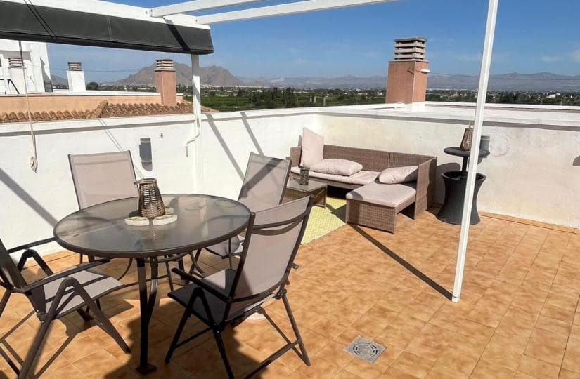 2 bedroom Apartment for sale in Algorfa with pool - € 120,000 (Ref: 9425443)