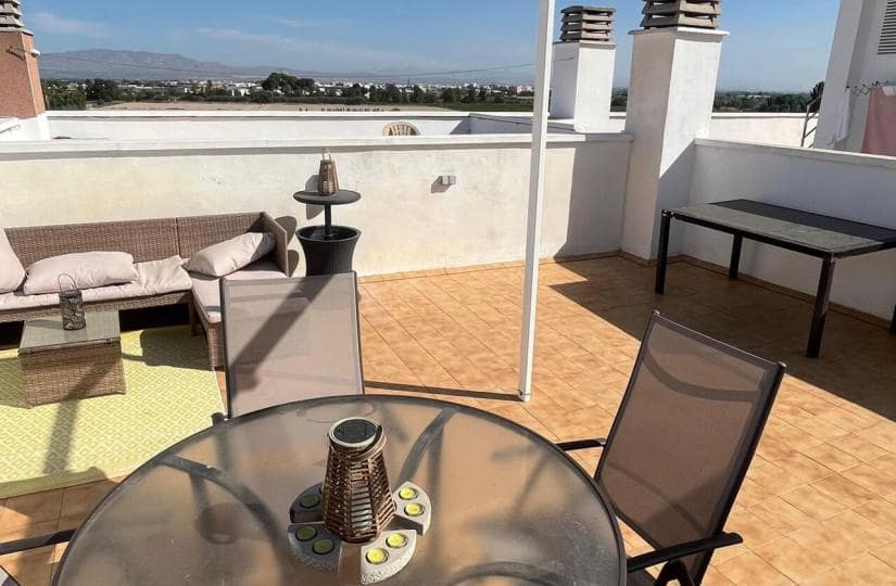 2 bedroom Apartment for sale in Algorfa with pool - € 120,000 (Ref: 9425443)