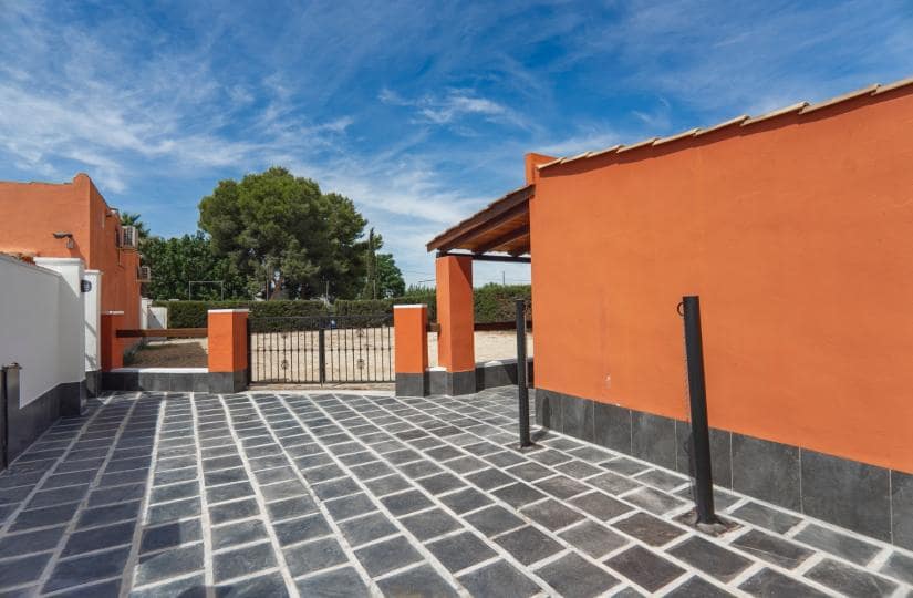 6 soverom Villa til salgs i Heredades med svømmebasseng garasje - € 650 000 (Ref: 9425444)